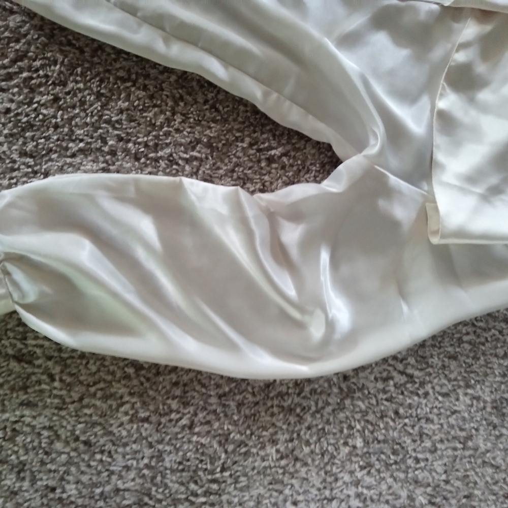 Women's Josephine Chaus blouse - Picture 3 of 10